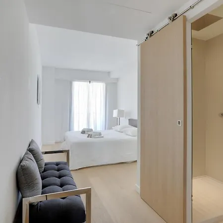 Apartment Simply Fabulous 140m2 Facing Seapalm Beach By Olidesi