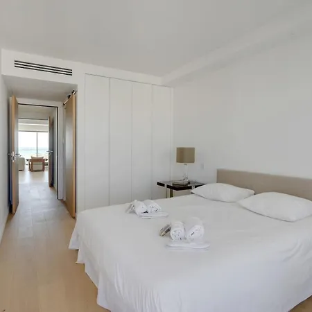 Apartment Simply Fabulous 140m2 Facing Seapalm Beach By Olidesi Cannes
